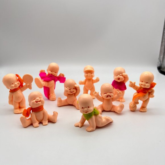 Vintage Hasbro Lil Babies Dolls Toy Mini Figurines Lot Set of 9 - Picture 2 of 12